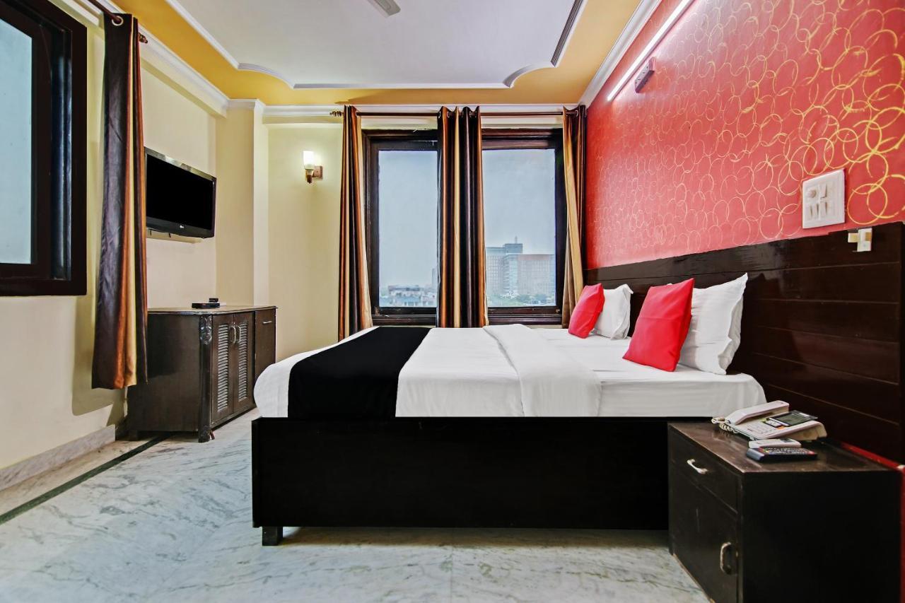 Capital O Tipsyy Near Aravali Biodiversity Park Gurgaon Extérieur photo
