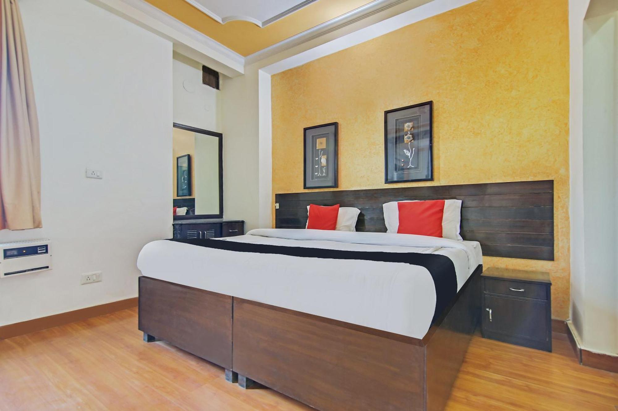 Capital O Tipsyy Near Aravali Biodiversity Park Gurgaon Extérieur photo