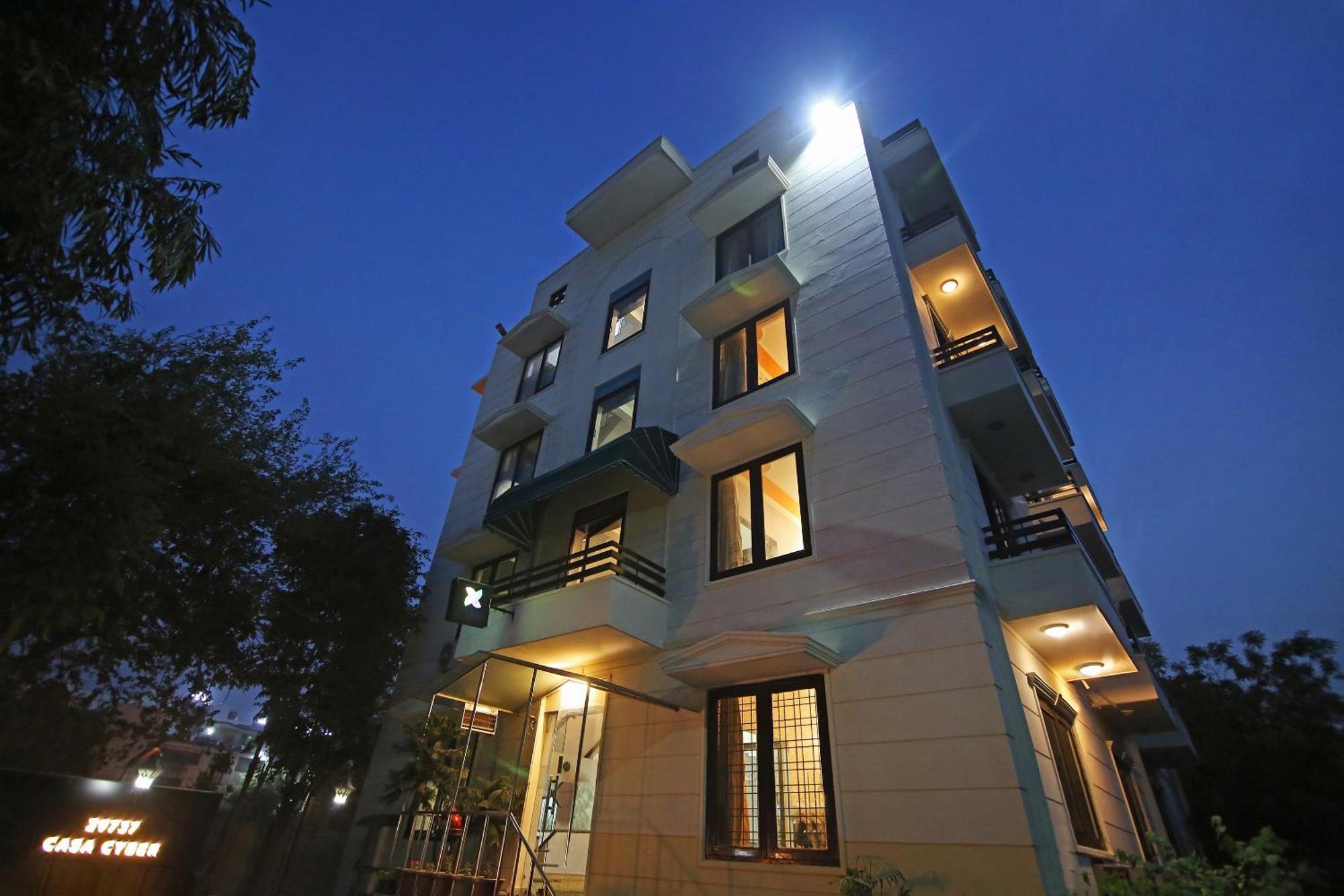 Capital O Tipsyy Near Aravali Biodiversity Park Gurgaon Extérieur photo