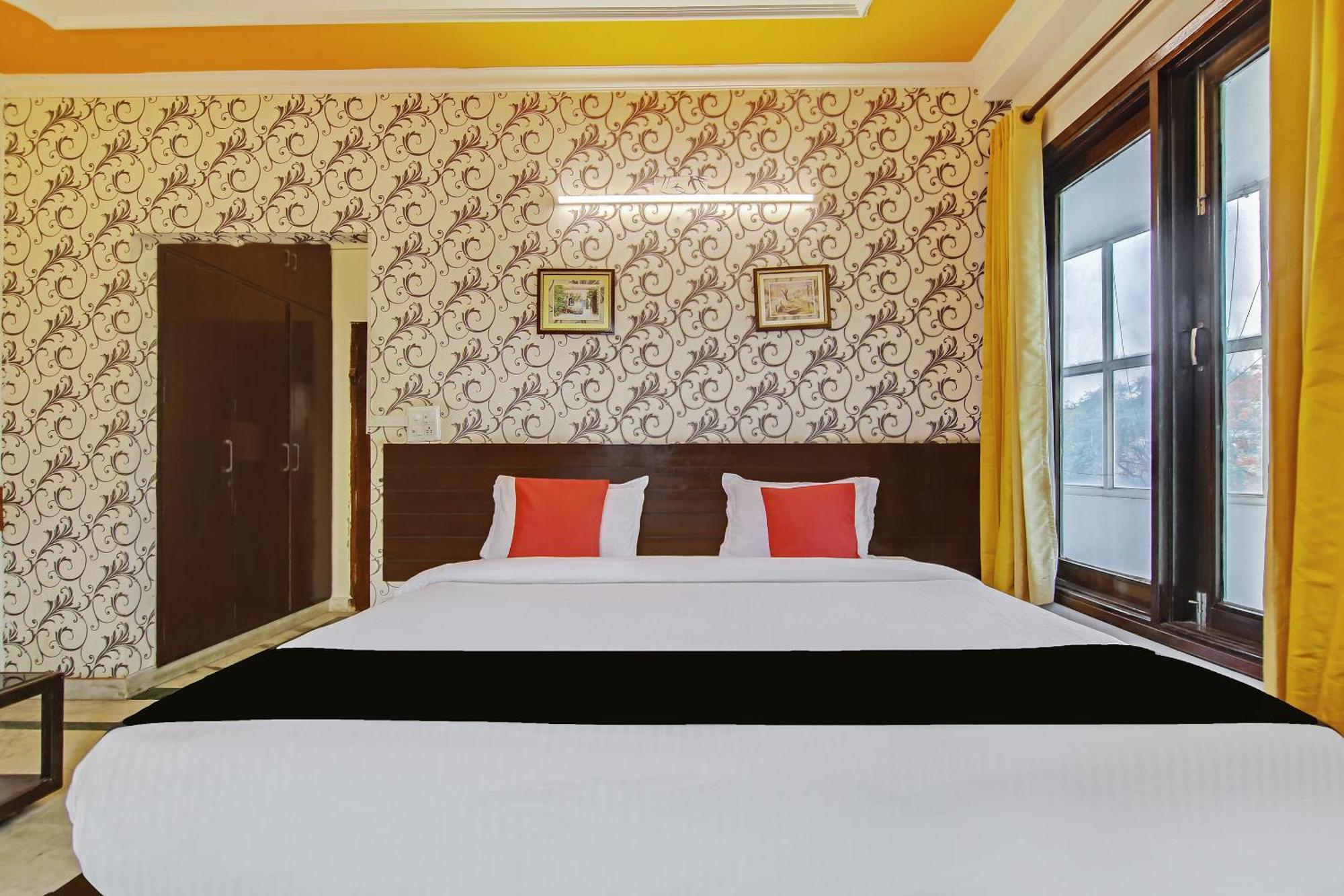 Capital O Tipsyy Near Aravali Biodiversity Park Gurgaon Extérieur photo